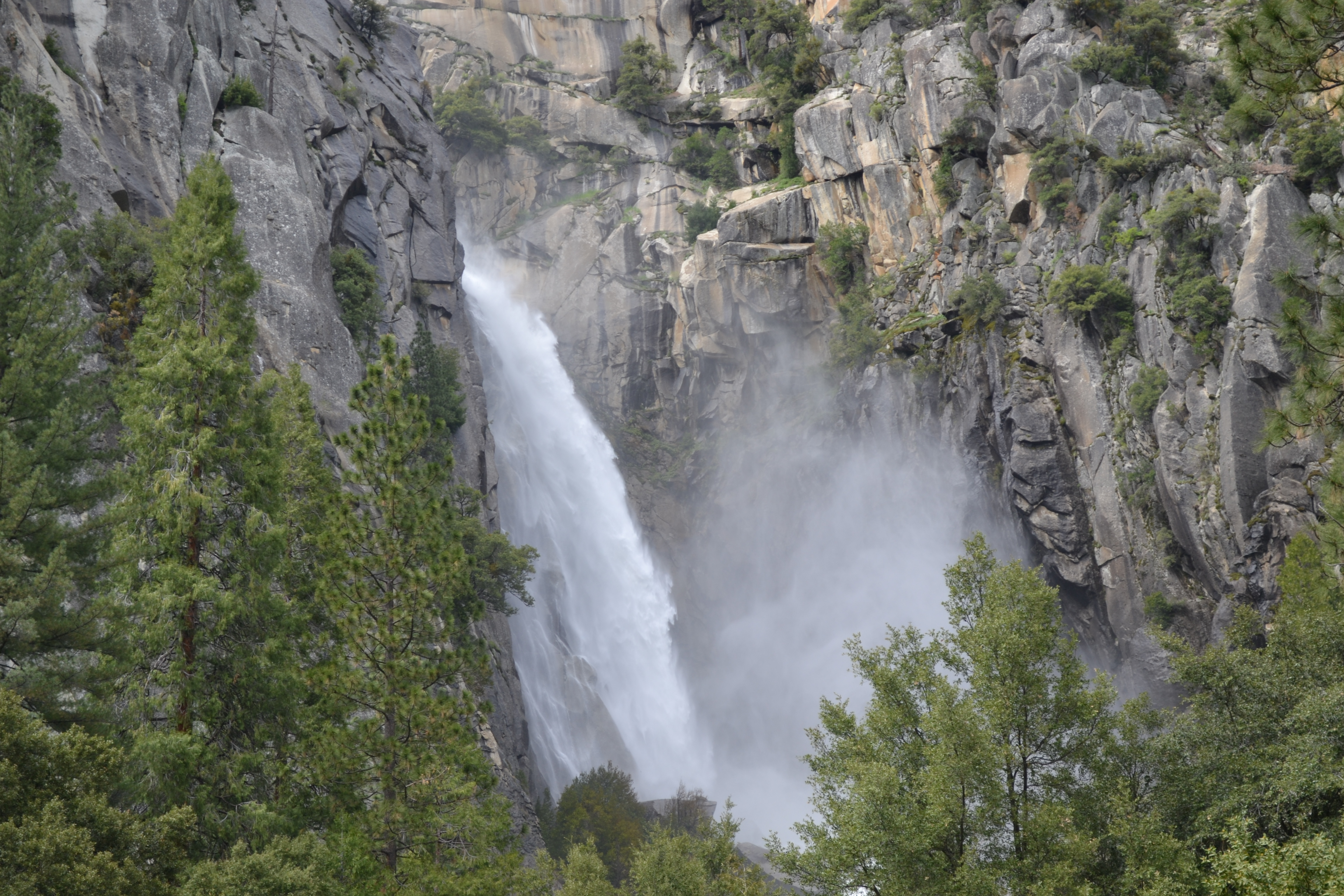 Waterfall at Yosemite National Park | Shutterbug